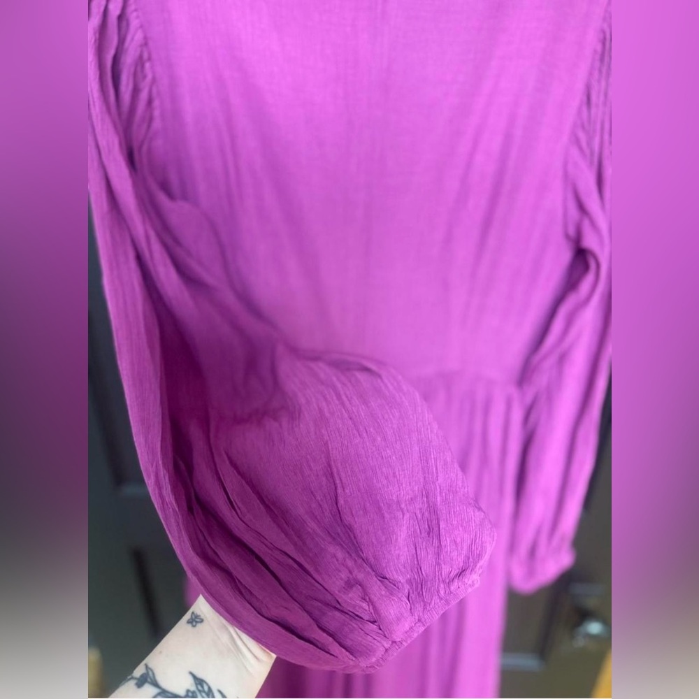 Elegant Magenta Maxi Dress - Picture 7 of 8